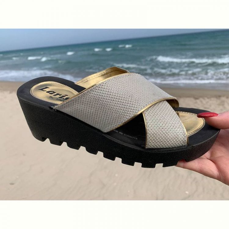 Купить Шлепанцы Demur W26-W777 white-gold на obuv-plus.com.ua