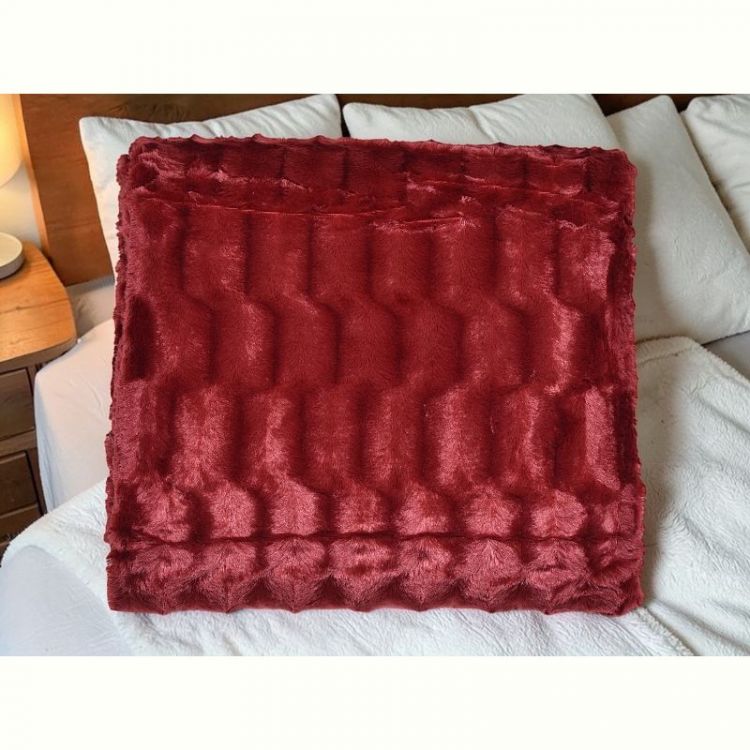 Купить Плед Obuv OK2 Травка 220*240 (08977) red на obuv-plus.com.ua