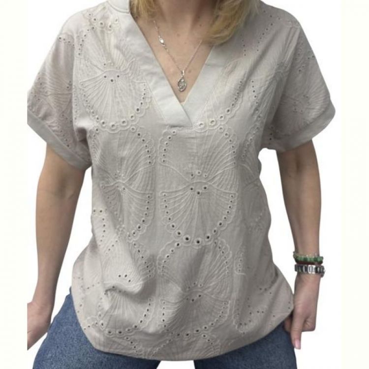 Купить Футболка Elena&Vika 26004 l.beige на obuv-plus.com.ua