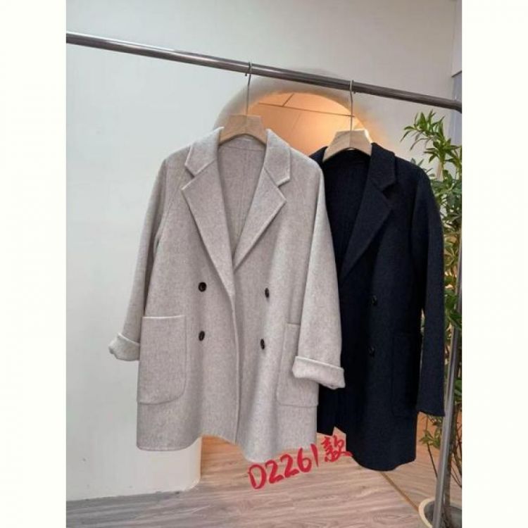 Купить Пальто DIVO 02261 beige на obuv-plus.com.ua