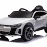 Купить Дитячий двомоторний електромобіль з ліцензією Audi RS E-Tron BF717 на obuv-plus.com.ua