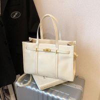 Купить Сумка Fashion Bag M7357-3 apricot на obuv-plus.com.ua