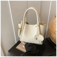 Купить Сумка Fashion Bag C2721-4 apricot на obuv-plus.com.ua