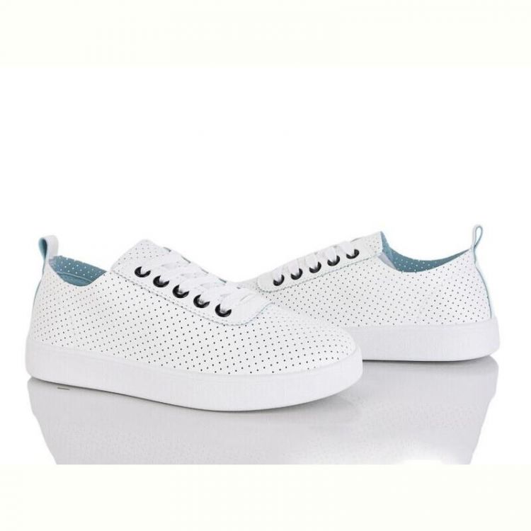 Купить Кроссовки OkShoes 220-2 на obuv-plus.com.ua