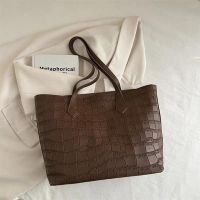 Купить Сумка Fashion Bag A6120-2 brown на obuv-plus.com.ua
