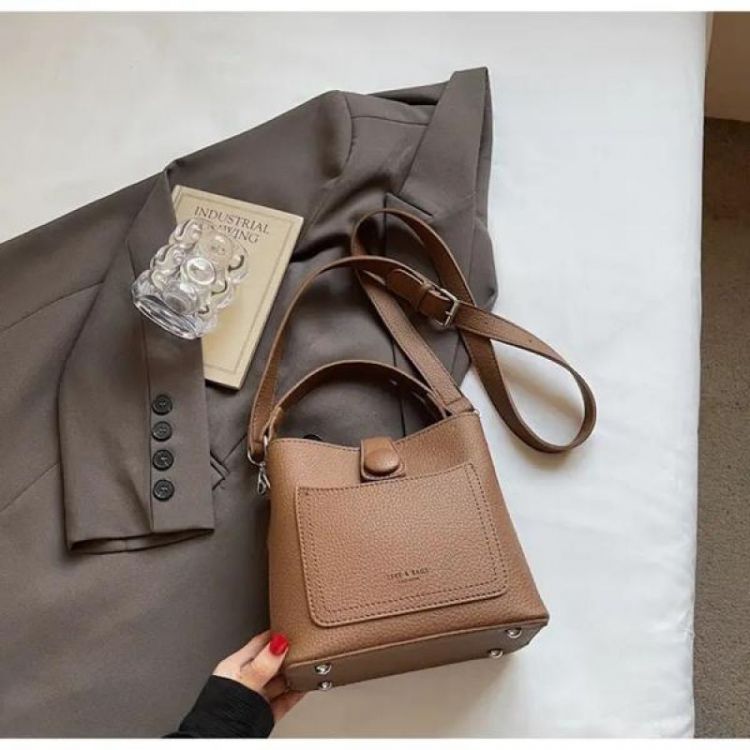Купить Сумка Fashion Bag M56371-1 brown на obuv-plus.com.ua