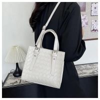 Купить Сумка Fashion Bag D9690-2 white на obuv-plus.com.ua