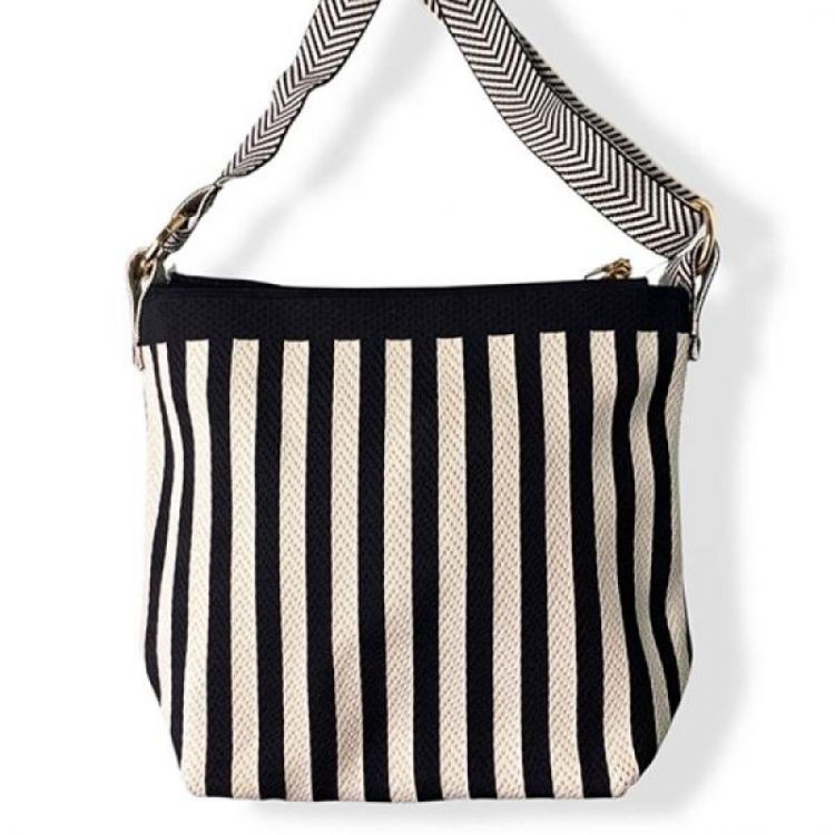 Купить Сумка Luna-bag 25-550 beige на obuv-plus.com.ua