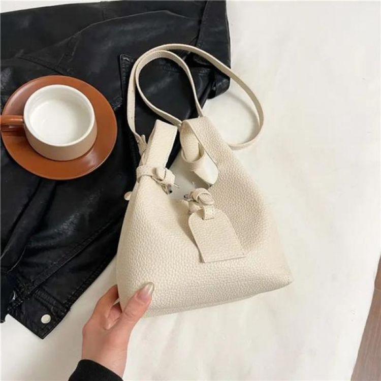 Купить Сумка Fashion Bag D5709-1 milk на obuv-plus.com.ua