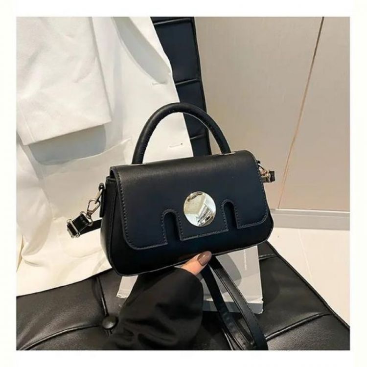 Купить Сумка Fashion Bag B7610-1 balck на obuv-plus.com.ua
