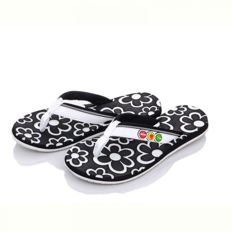 Купить Шлепанцы Kito W8523 white на obuv-plus.com.ua